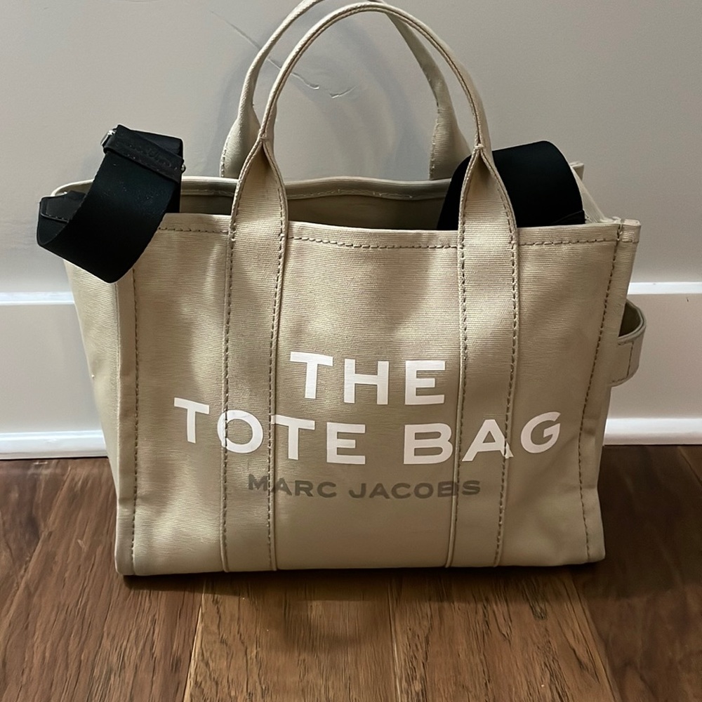 Marc Jacobs The Tote Bag